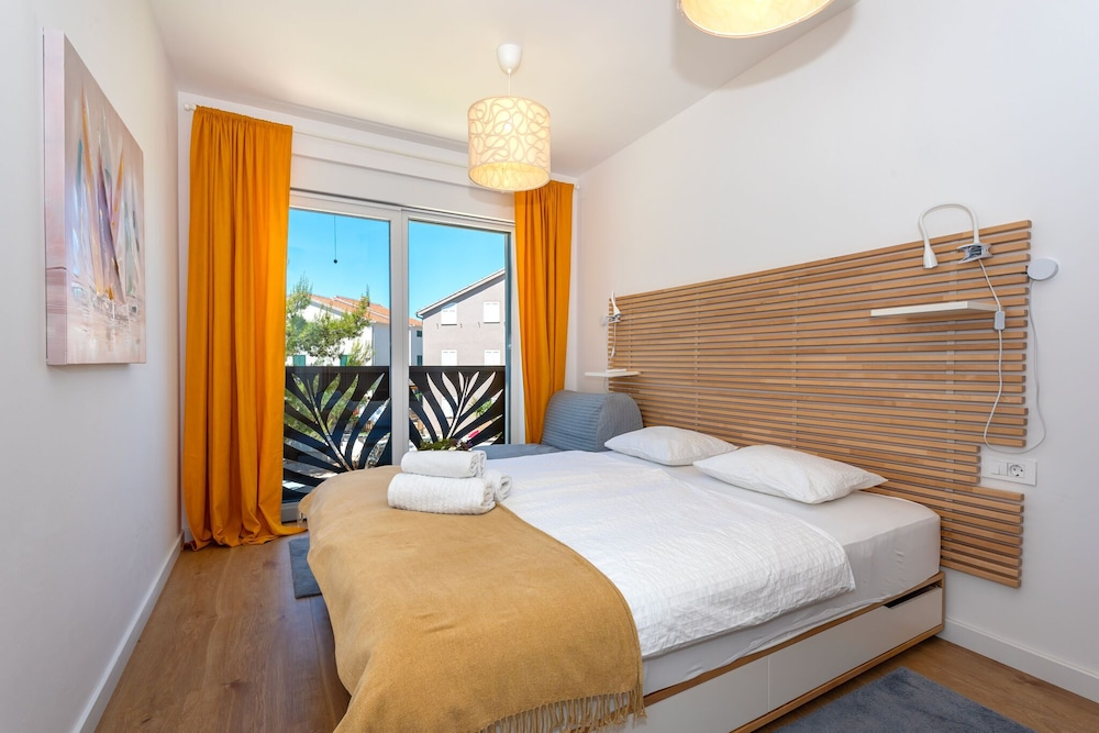 Villa Srima Beach house
