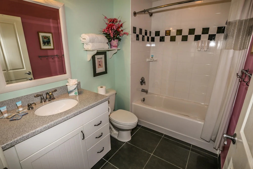 Harbor House 205