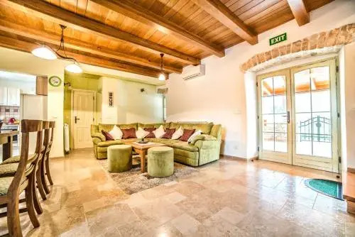 Apartment Bubani O-552