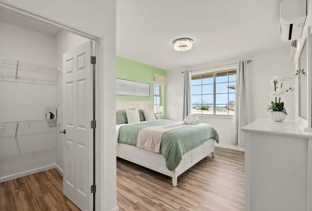 @ML Ocean View, Golf, Gazebo and Bbq, we Have All!