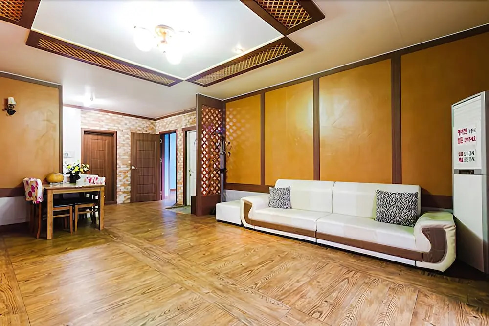 Taean Sky Pension
