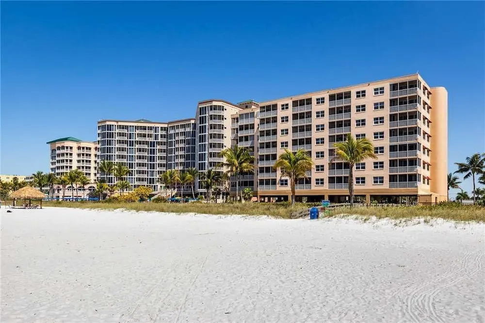 Beach Villas #203