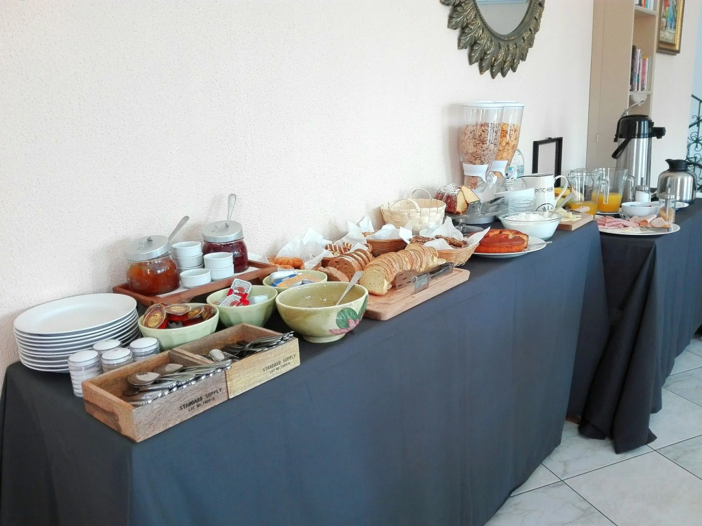 Hotel Aegina
