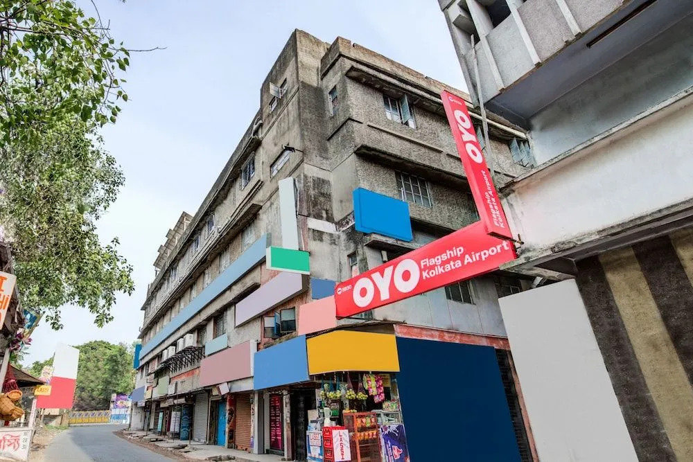 OYO Flagship 5930 Dum Dum