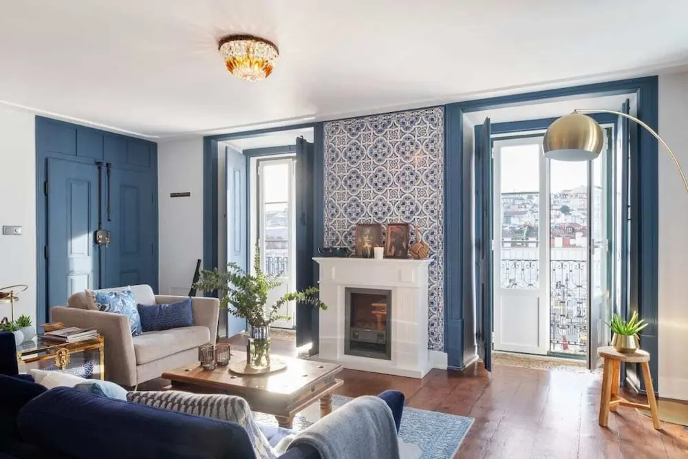 Bella Vista - Modern Classic in Heart of City
