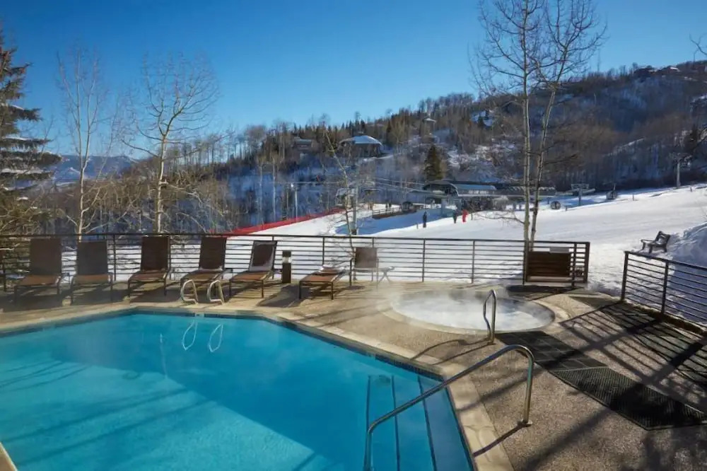 Ski In, Ski Out, 3 Bedroom Luxury Residence In The Heart Of Snowmass Village