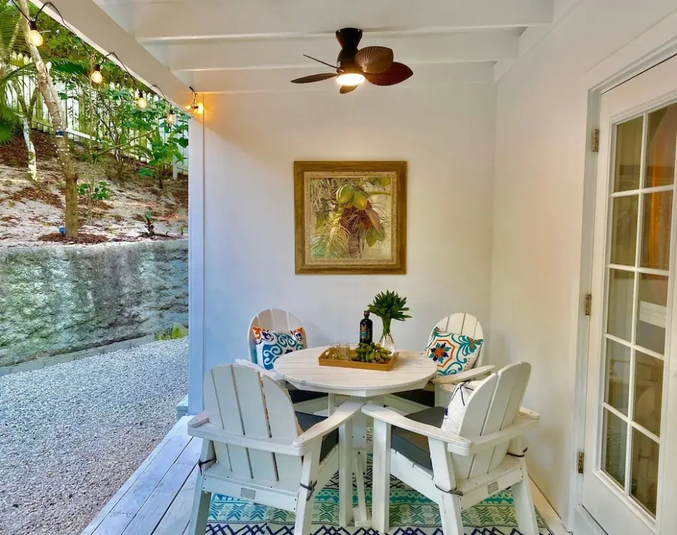 Sea Song Hi 4 Bedroom Home