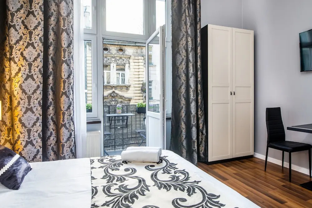 Tribeca City Center Apartments