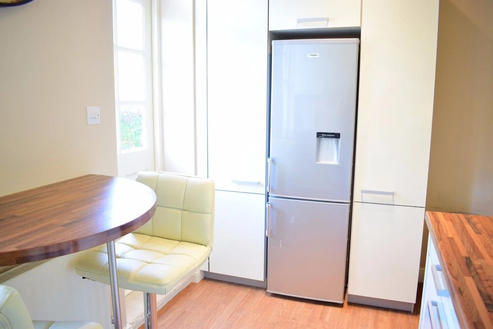 2 Bedroom Apartment With Terrace