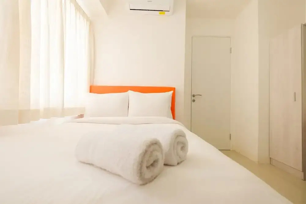 Brand New and Minimalist Bassura City Apartment near Bassura Mall