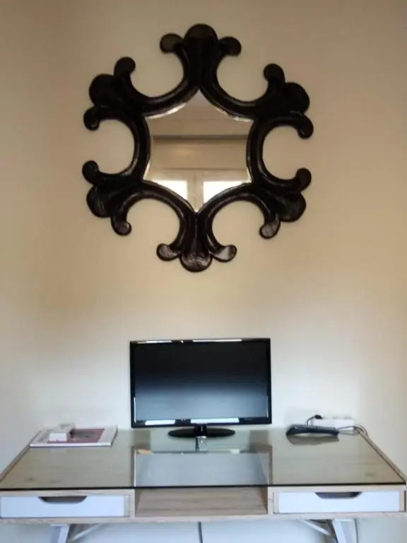 Kingsize Bed 2x2,20 Comfort Super Wifi 70 Mbps Studio!