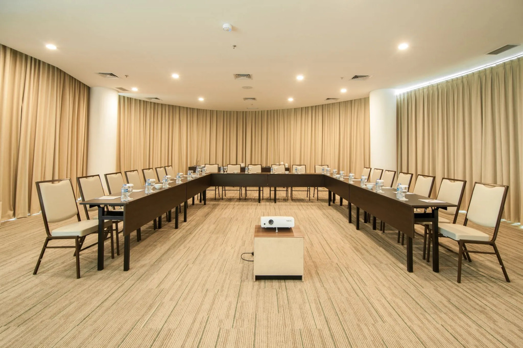 Grand Soll Marina Hotel