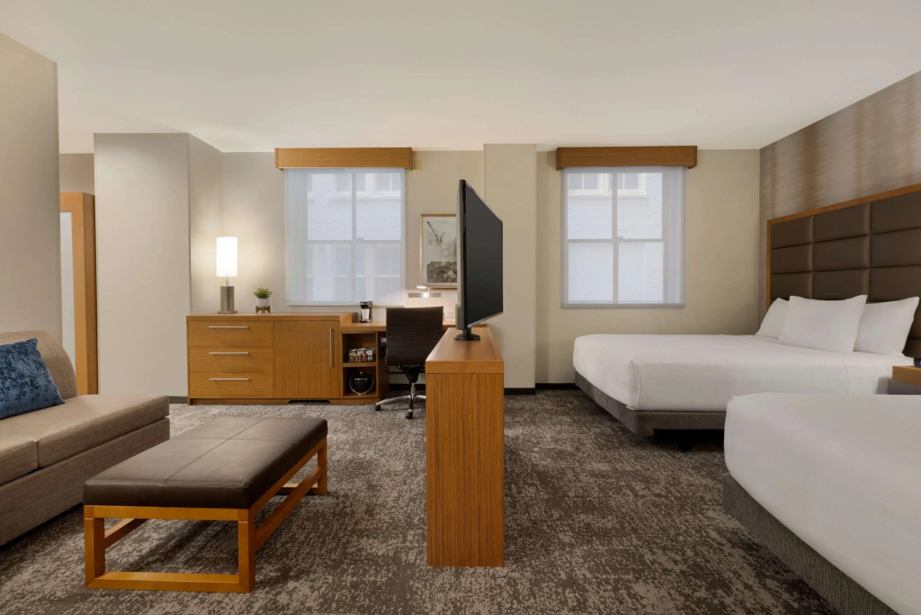 Hyatt Place Houston Downtown