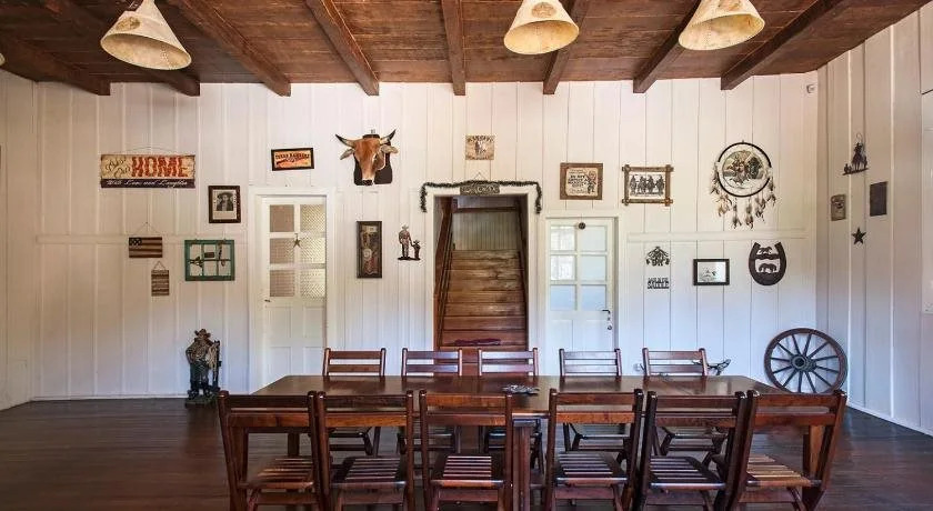 Lone Star Hostel Temático