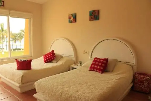 Villas Playa Blanca