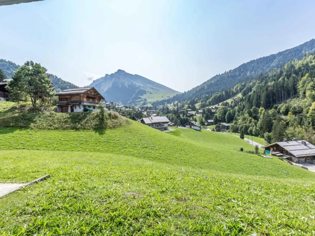 Appartement La Clusaz, 3 pièces, 6 personnes - FR-1-437-59