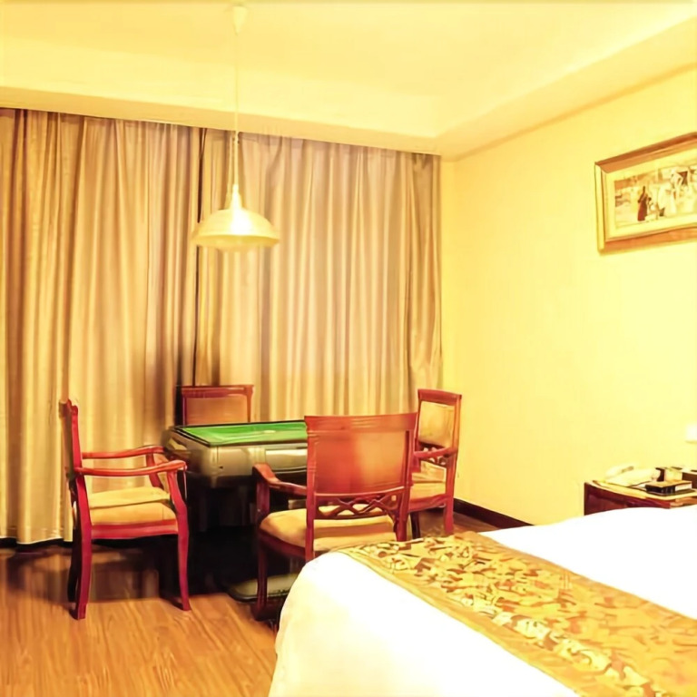 Athena Inn