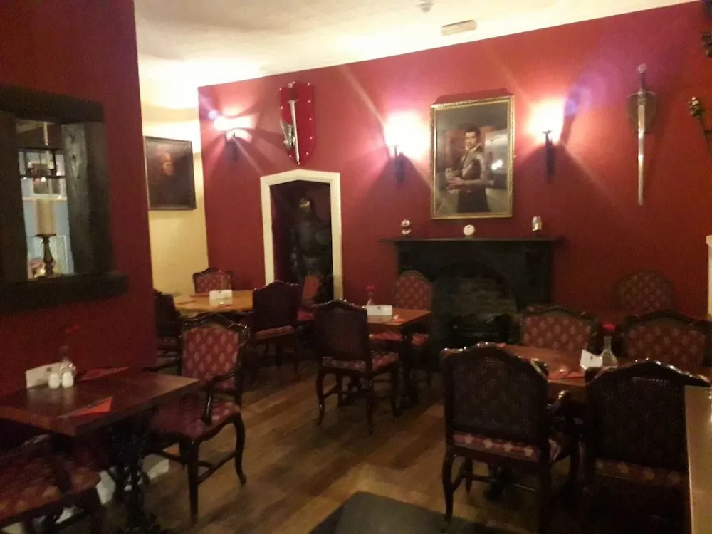 The Red Lion