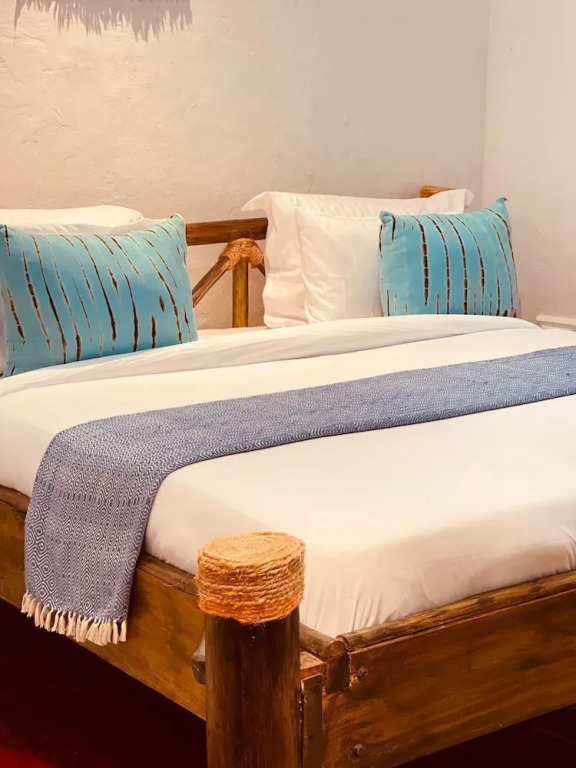Kitunduni Lodge