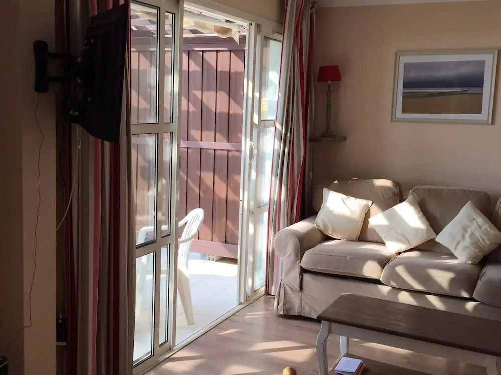 Apartment With 2 Bedrooms in Agay, With Wonderful sea View, Pool Acces