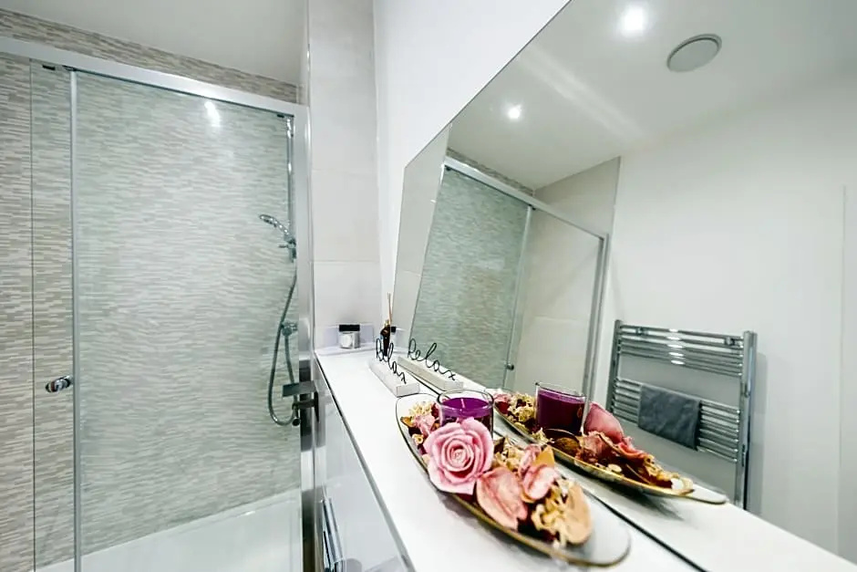 Mission Wave - Venture Apartment