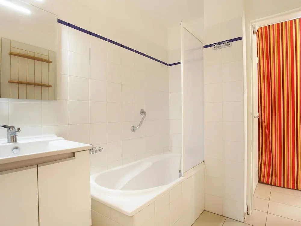 Tidy studio in the popular resort of Le Cap d'Agde