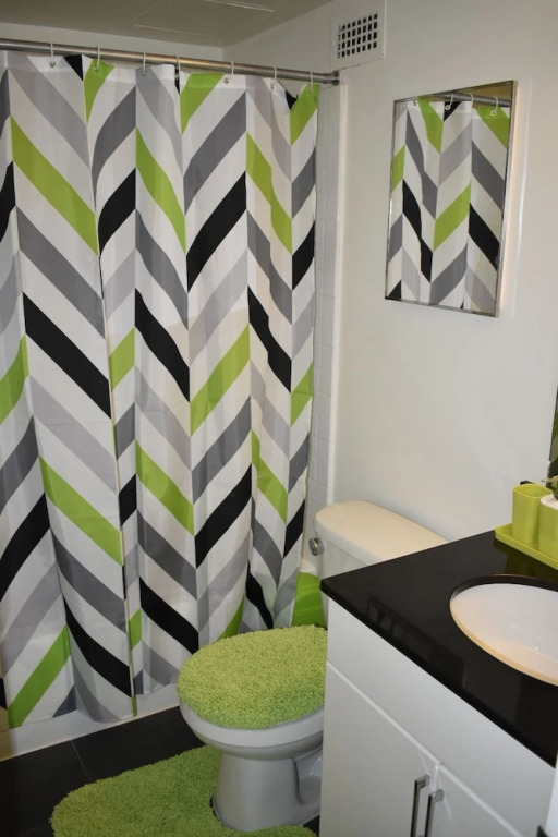 The Luxury Lime House Located In Cleveland Park Dc