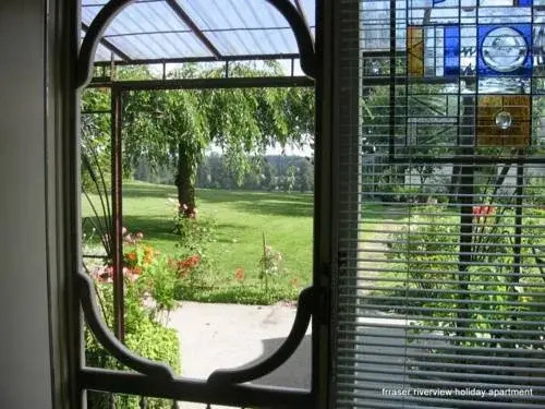 Fraser Riverview Holiday Apartment