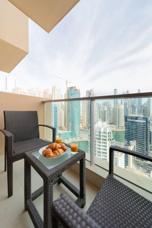 JW Marriott Marina Residence By Luxe Living Collection - Wane By Somiya Infinity Pool