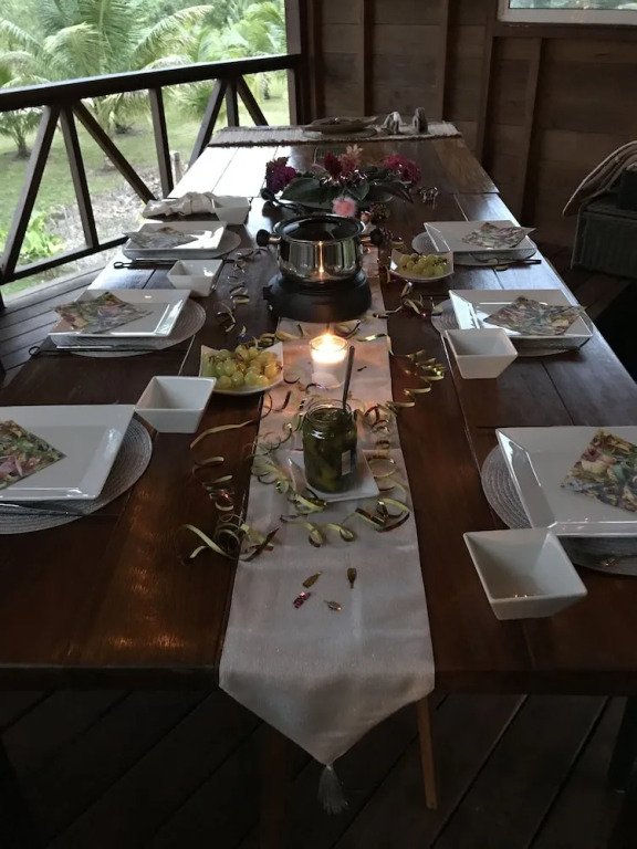 Maya Hill Lodge