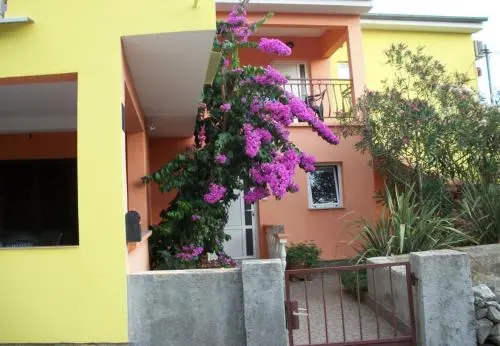 Apartments Mirjana