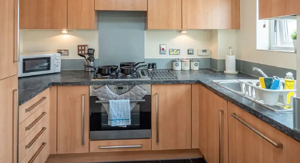 Open plan 2 Bedroom Apartment