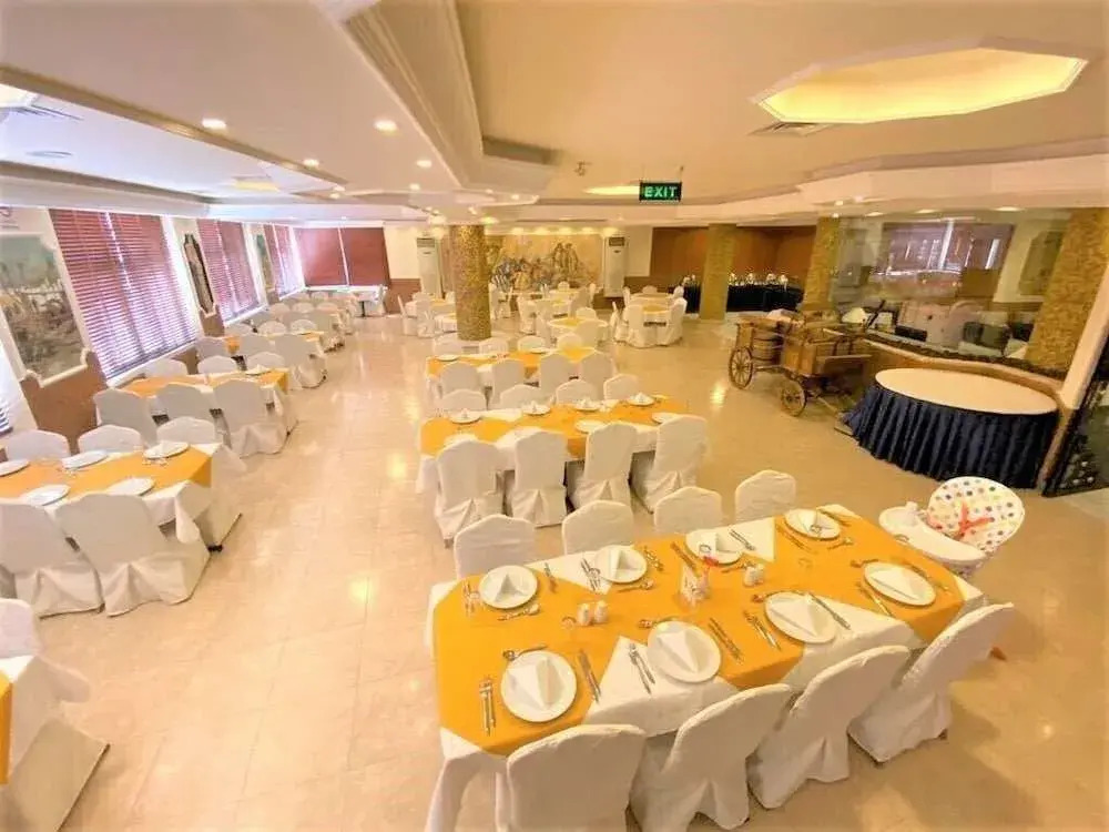Silk Road Hotel
