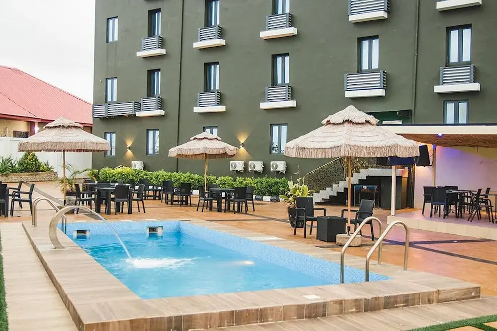 C to C Luxury Hotel and Suites