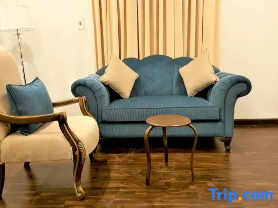 Towlan Al Rawdah Services Apartment