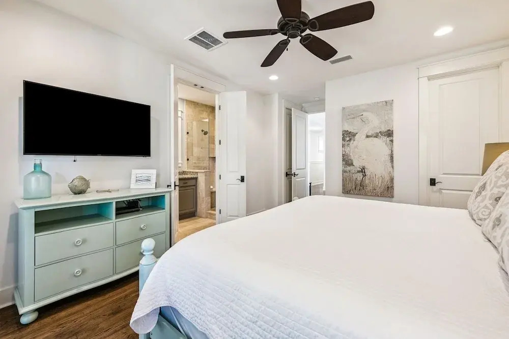 'seas The Day' In Watercolor Beach 5 Bdrm/slps 10 Steps To Dragonfly Pool! 5 Bedroom Home by RedAwning