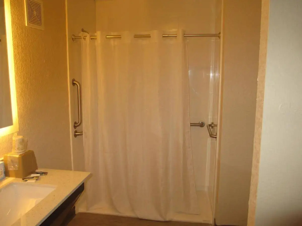 Motel 6 Charlotte, NC Northlake