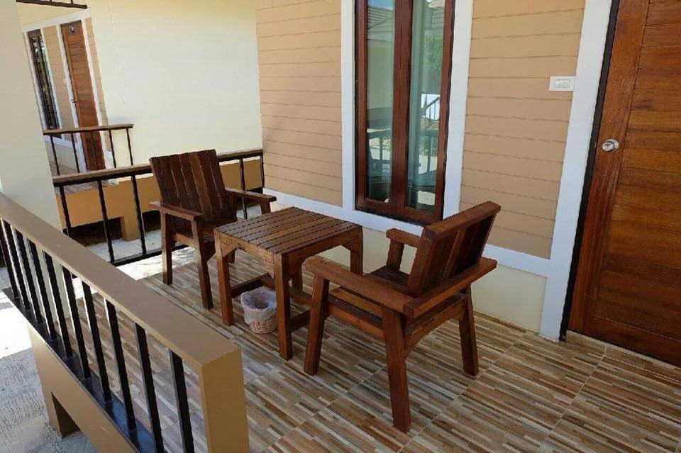 Sombat Resort
