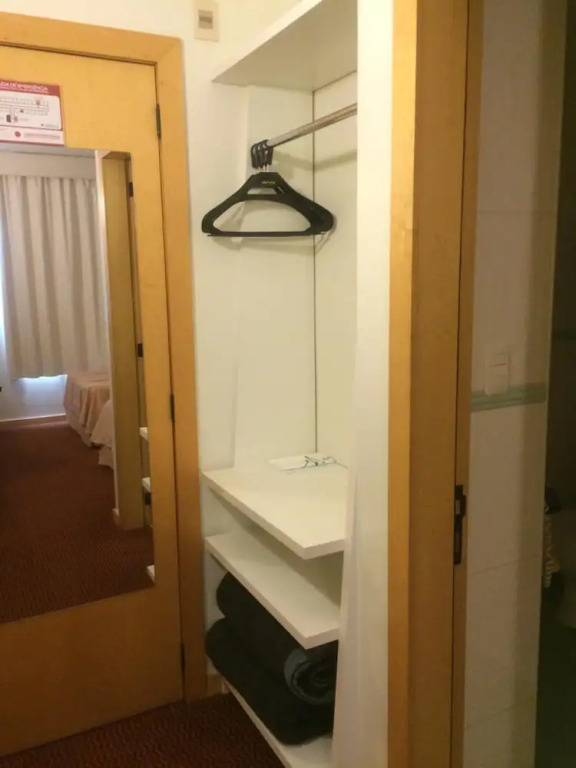 Mogano Business Hotel- ELETROPOSTO