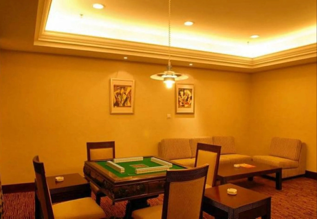 Vaya International Hotel