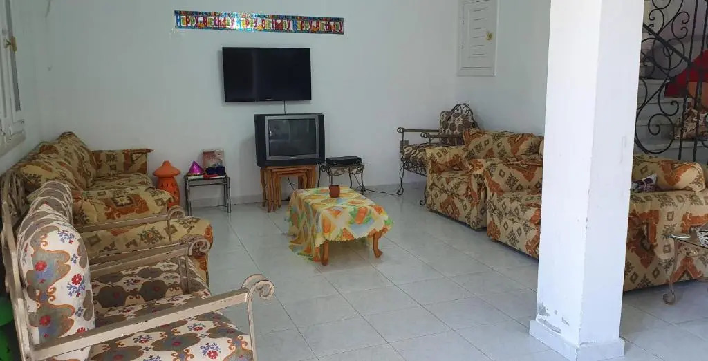 5 bedrooms villa in marina 5 lake view