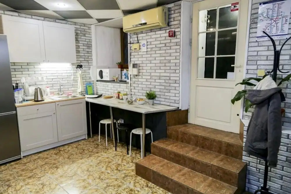 Shapovalov Limerance Mini-Hotel