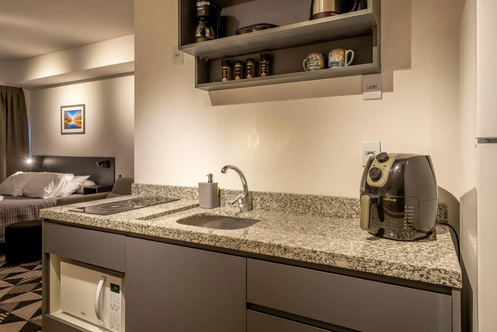 LIV - Apartment 811