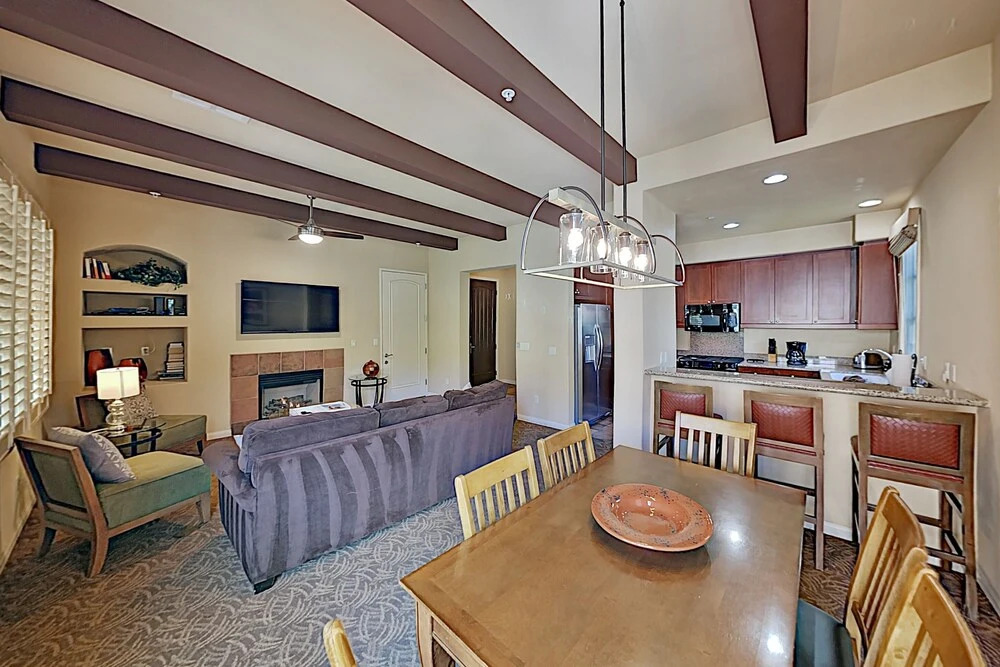2-unit Legacy S Hideaway W/ Pools & Hot Tubs 3 Bedroom Condo