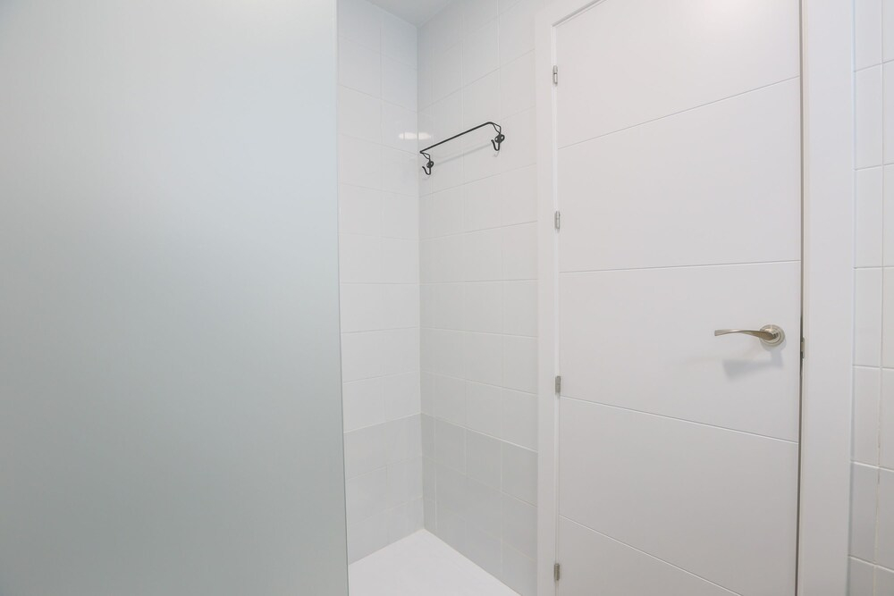 Divina in Sevilla With 1 Bedrooms and 1 Bathrooms