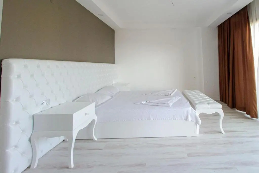 Beverly hills kuşadası