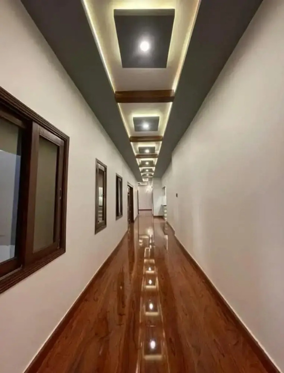 Airport Hotel