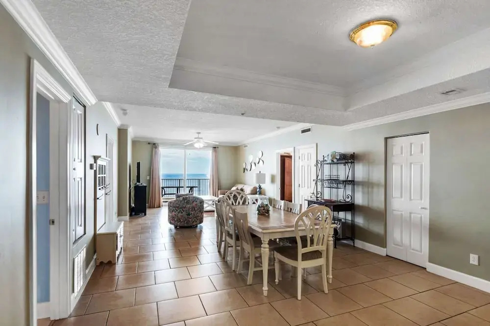 Ocean Ritz by Panhandle Getaways