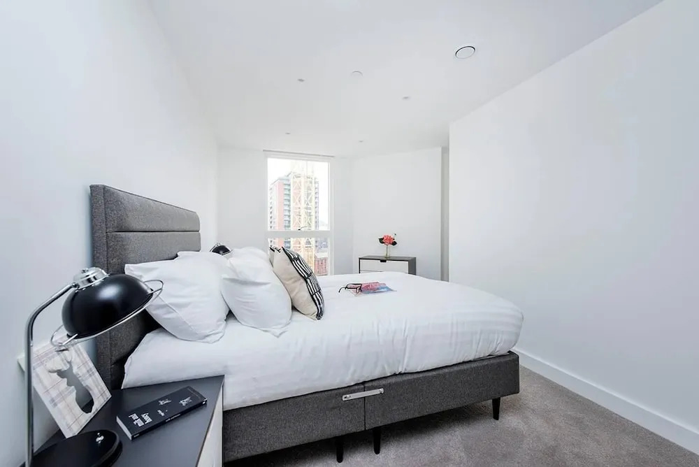 Fabulous 3BR Apartment in Manchester City Centre.