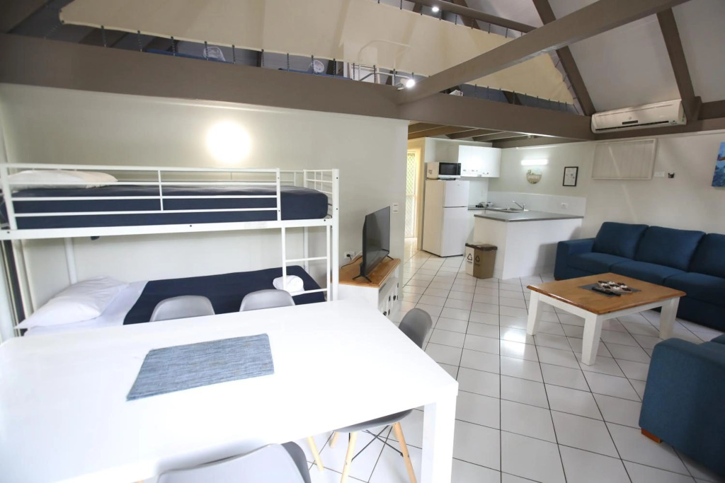 Kellys Beach Resort